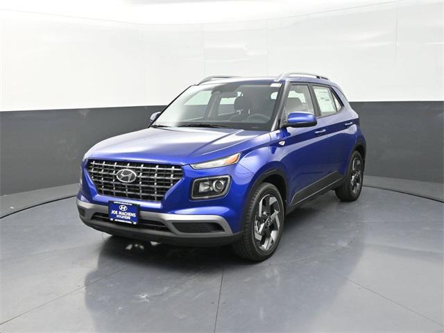 2025 Hyundai Venue SEL photo 4