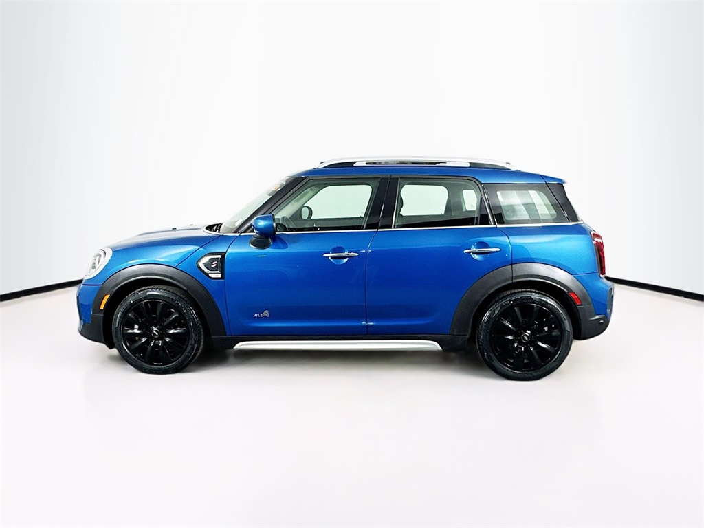 2022 Mini Cooper S ALL4 photo 4