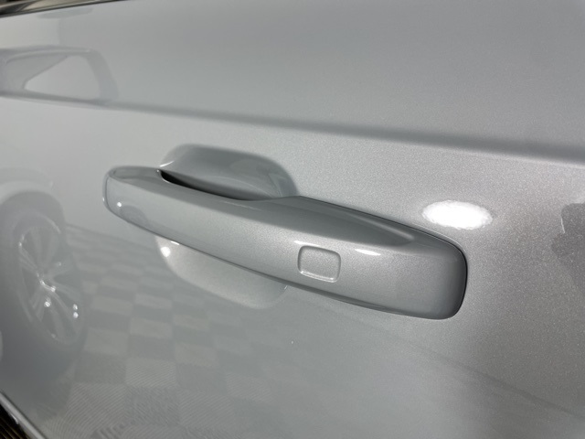 2025 Volvo XC90 T8 AWD Plus photo 18