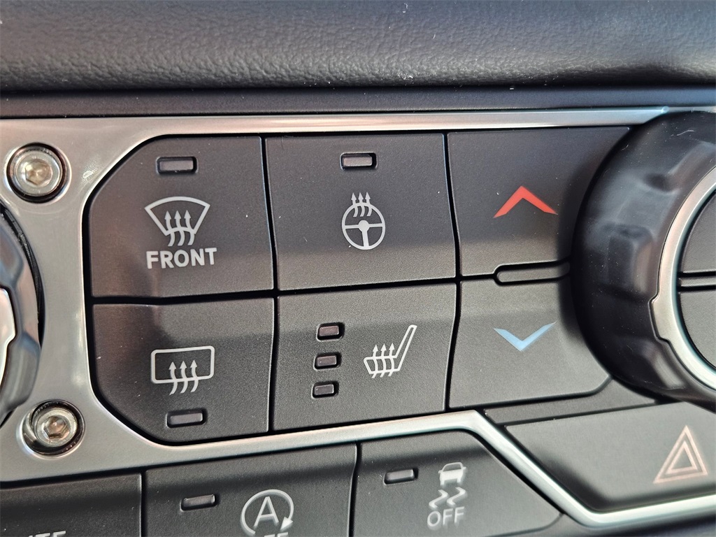 2025 Jeep Gladiator Mojave photo 22