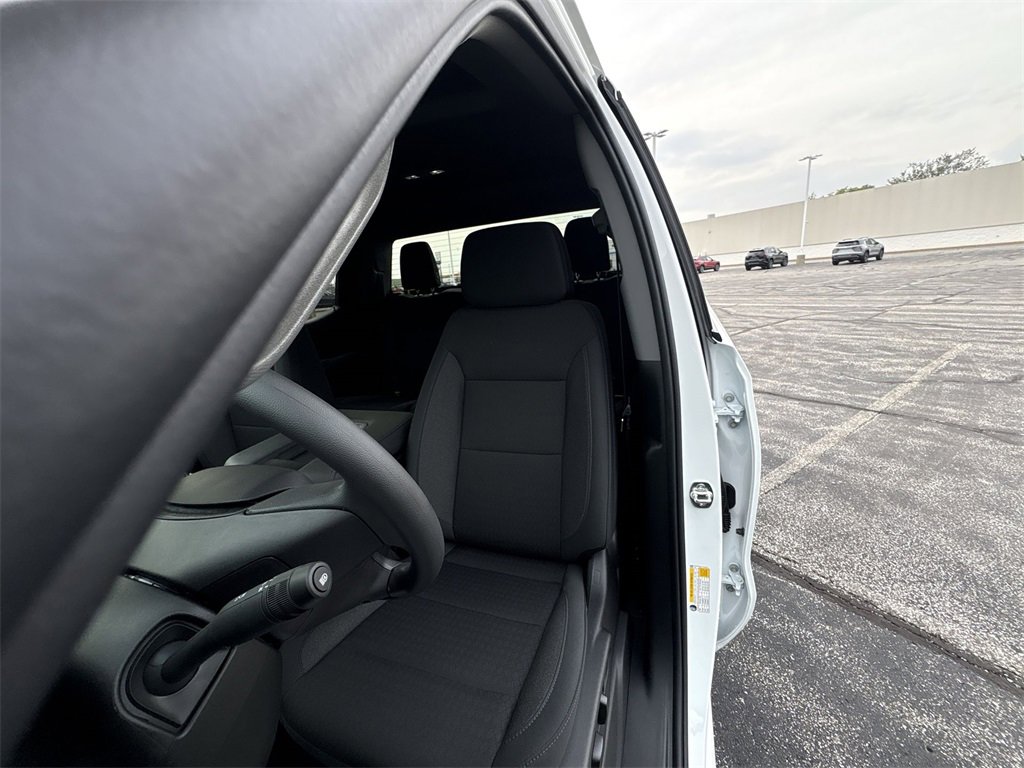 2026 Chevrolet Silverado 1500 Custom photo 11