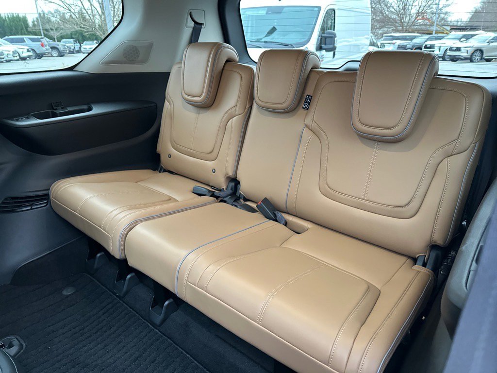 2025 Infiniti QX80 Sensory photo 18