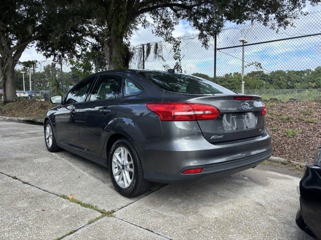 2018 Ford Focus SE photo 4