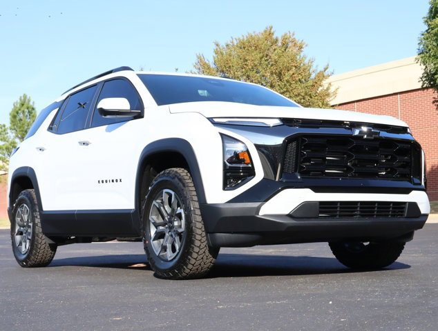 2026 Chevrolet Equinox ACTIV's photo