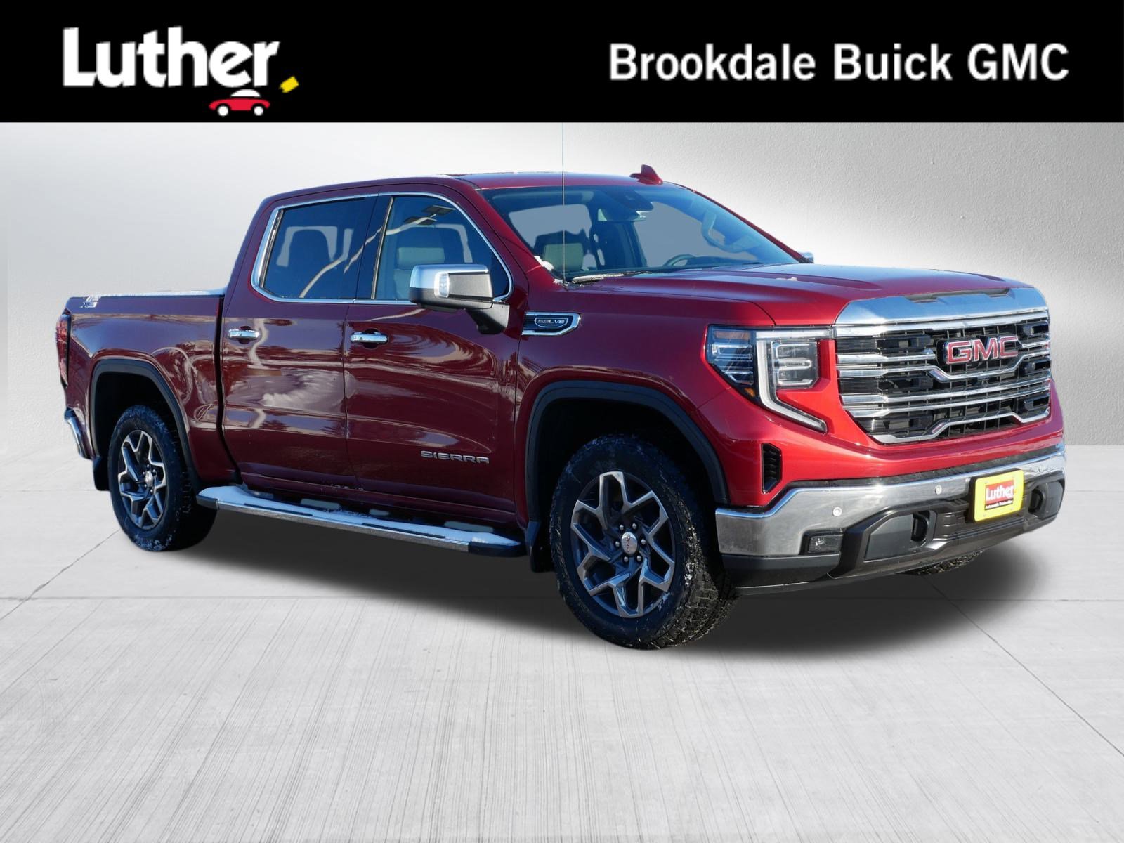 2026 GMC Sierra 1500 SLT's photo