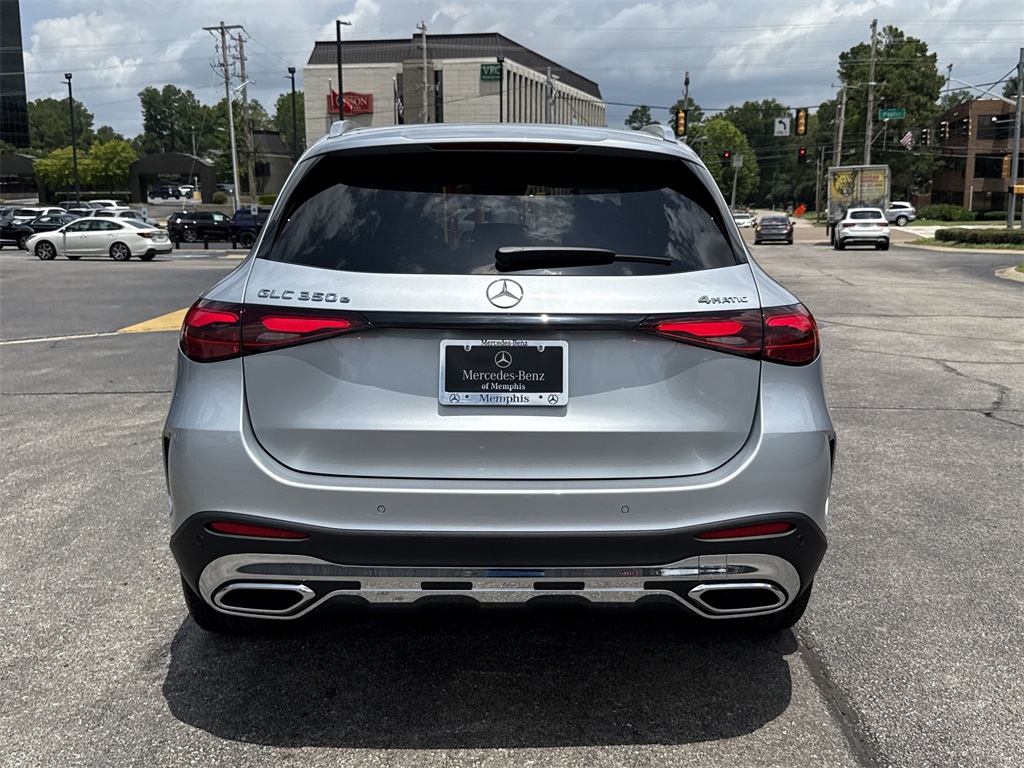 2025 Mercedes Benz GLC 350e 4MATIC photo 4