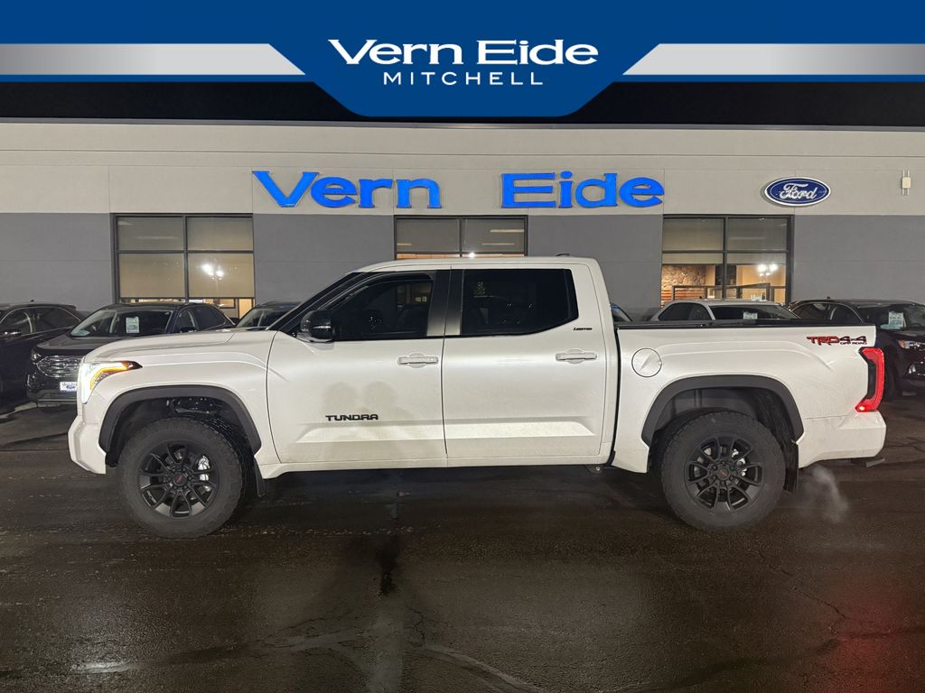 2025 Toyota Tundra Limited's photo
