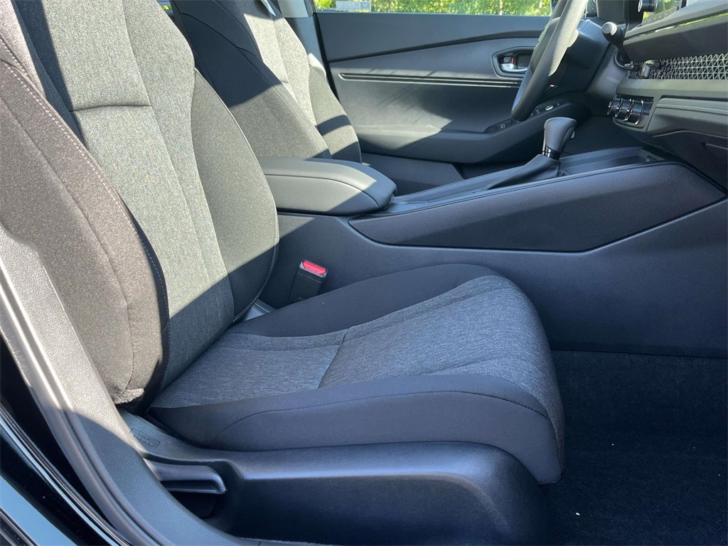 2025 Honda Accord 1.5T LX photo 13