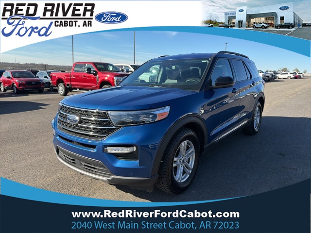 2023 Ford Explorer XLT's photo