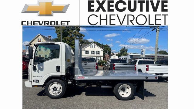2024 Chevrolet Low Cab Forward Base's photo