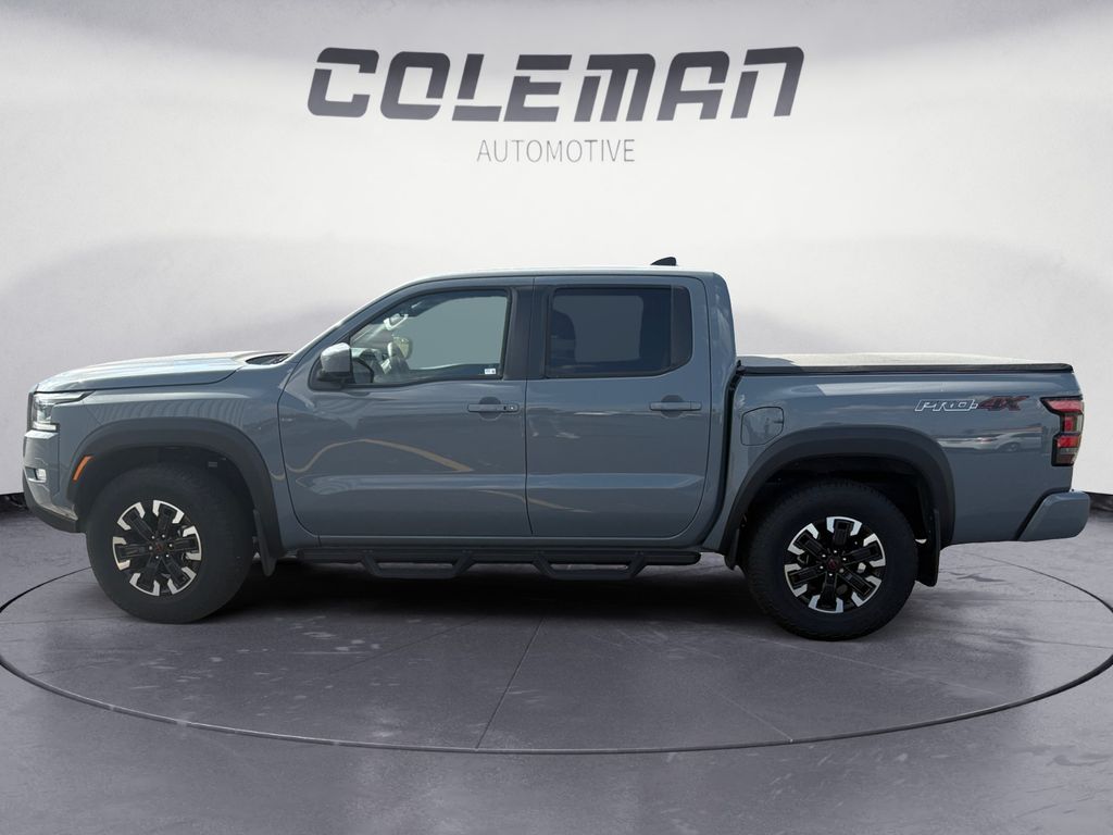 2023 Nissan Frontier PRO-4X photo 2