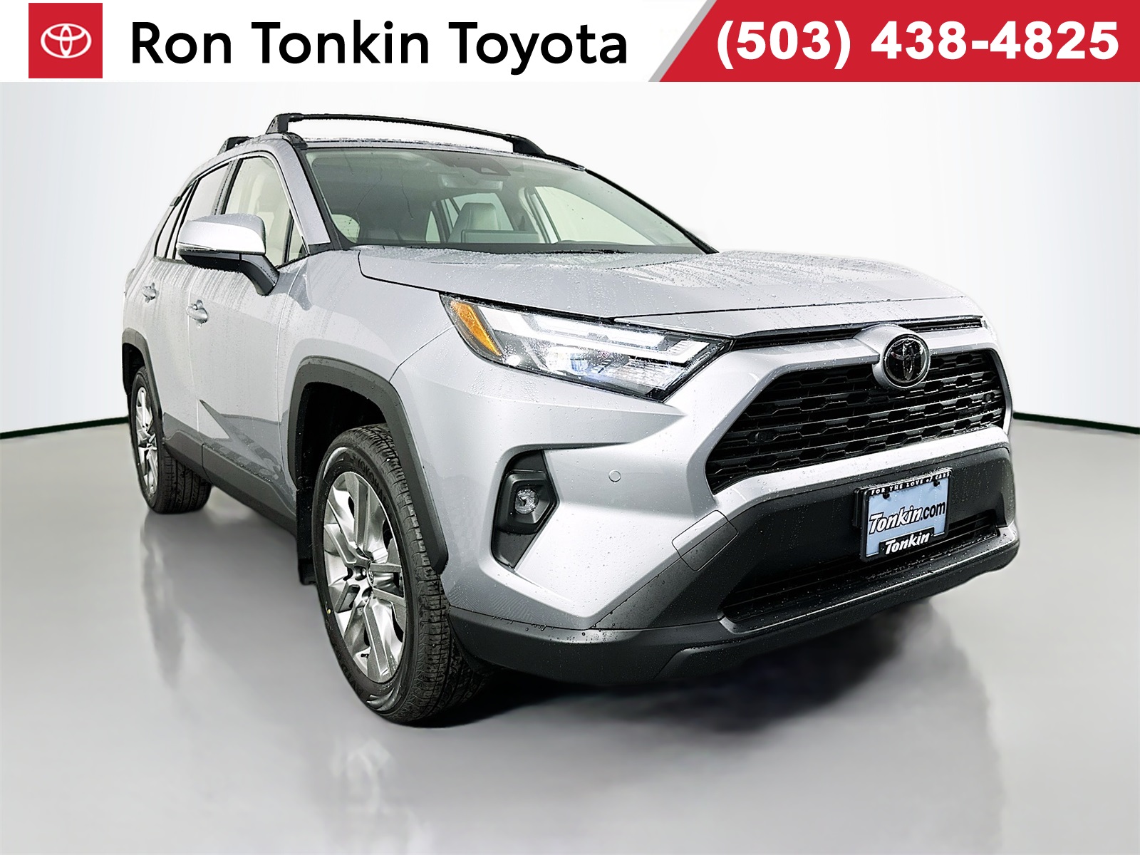 2025 Toyota RAV4 XLE Premium's photo