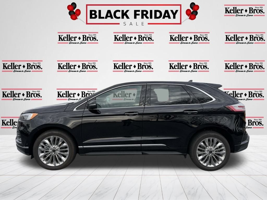 2024 Ford Edge Titanium photo 4