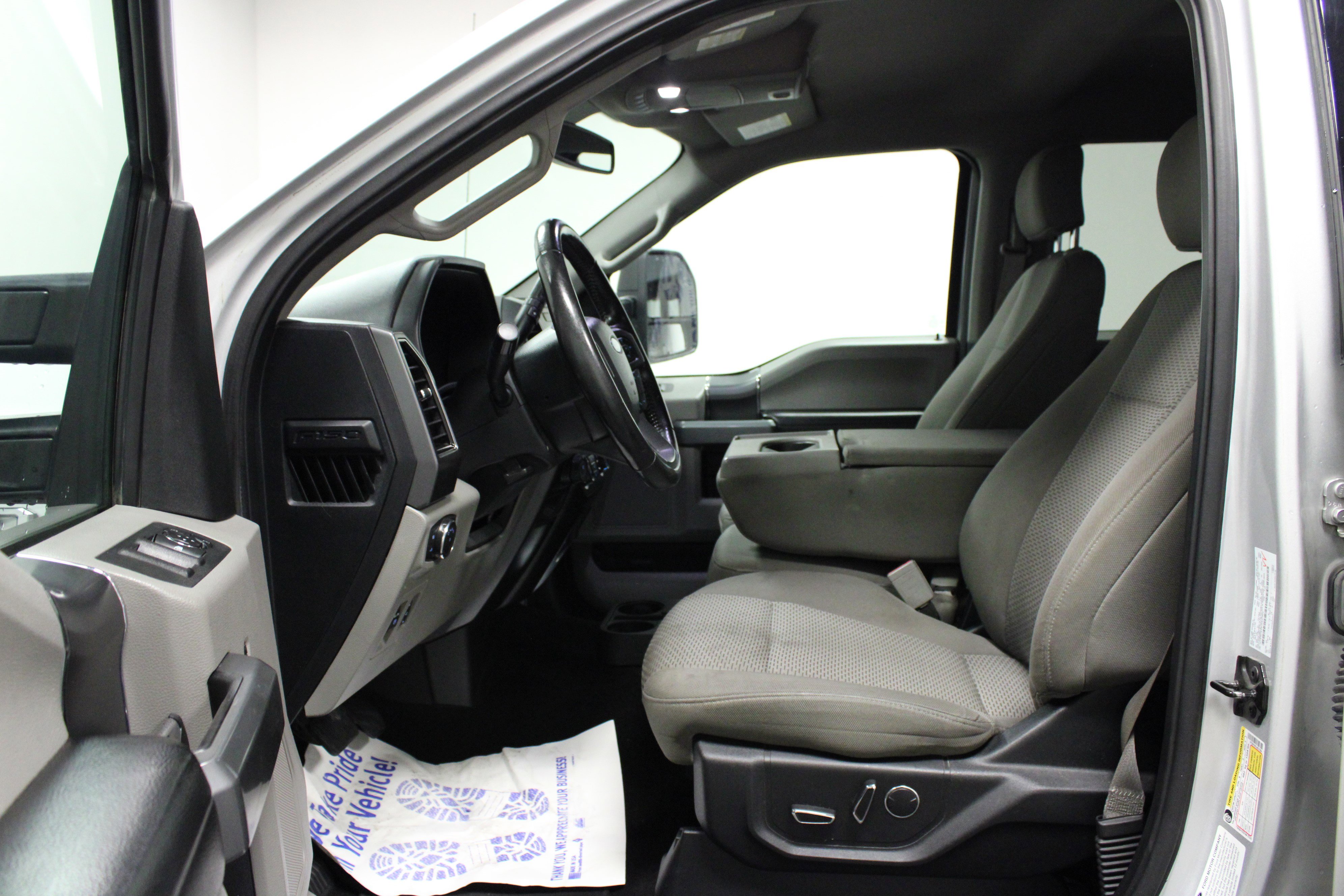 2018 Ford F-150 XLT photo 10