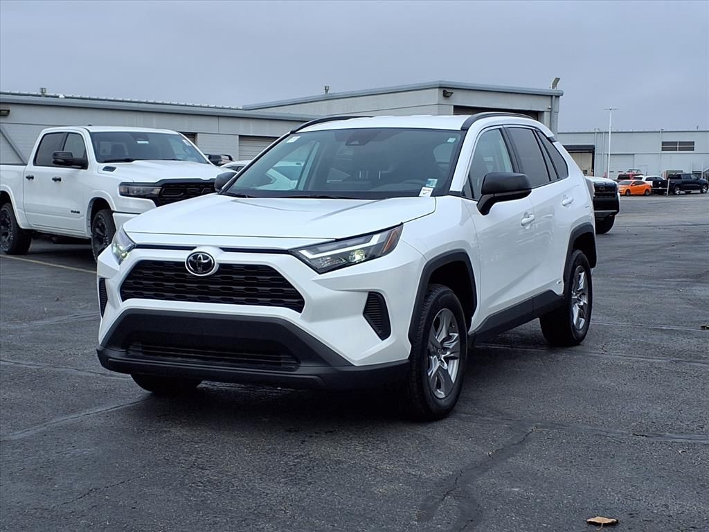 Used 2025 Toyota RAV4 LE with VIN 4T3LWRFV2SU179689 for sale in Kansas City