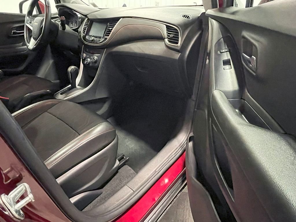 2017 Chevrolet Trax LT photo 18