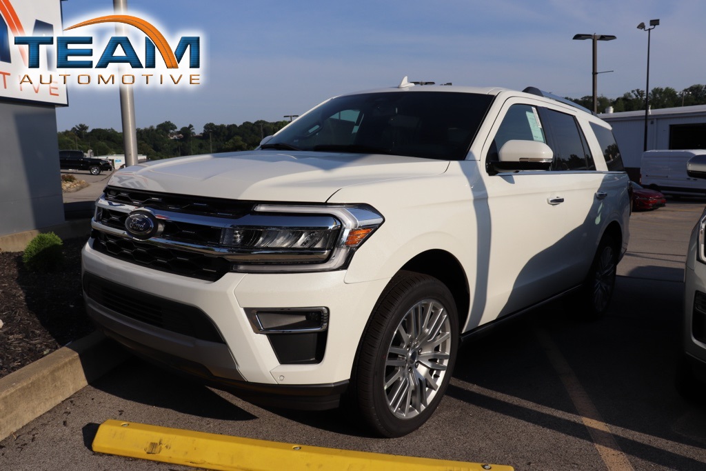 New 2024 Ford Expedition Limited Regular in Wellsburg FT408 Team
