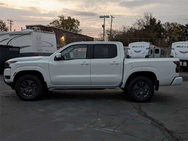 2025 Nissan Frontier SV photo 6