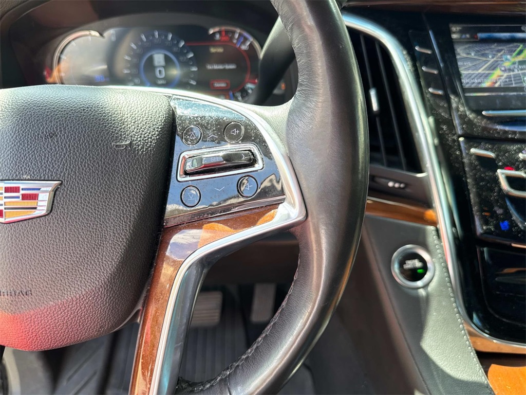 2019 Cadillac Escalade Premium Luxury photo 19