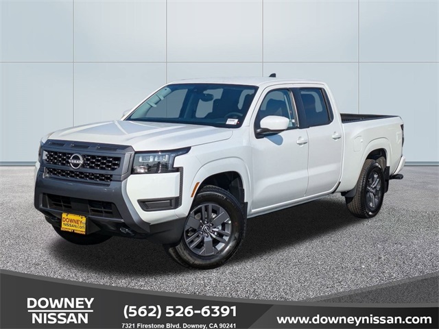 2026 Nissan Frontier SV's photo