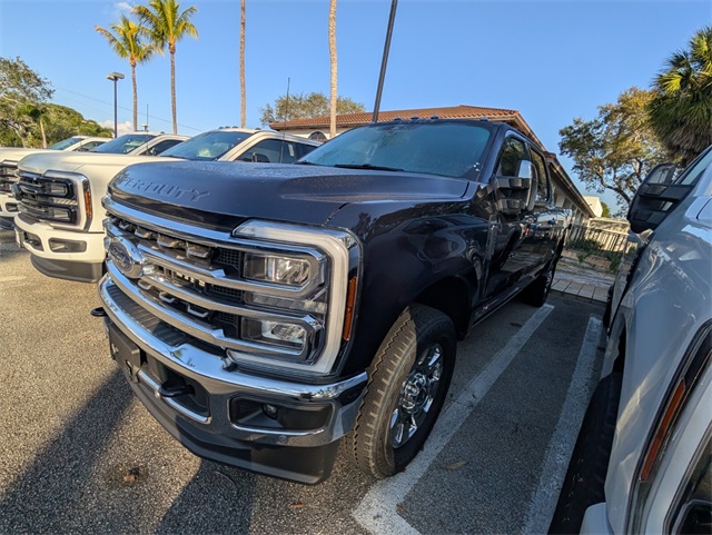 2025 Ford F-250 King Ranch photo 4