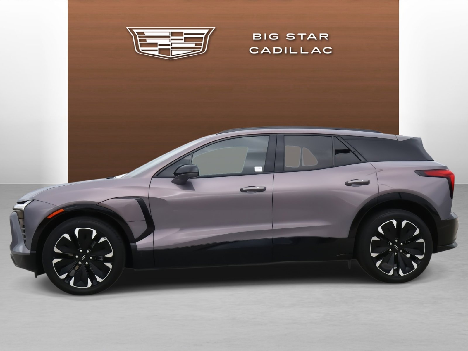 Used 2024 Chevrolet Blazer EV RS with VIN 3GNKDHRK2RS242981 for sale in Friendswood, TX