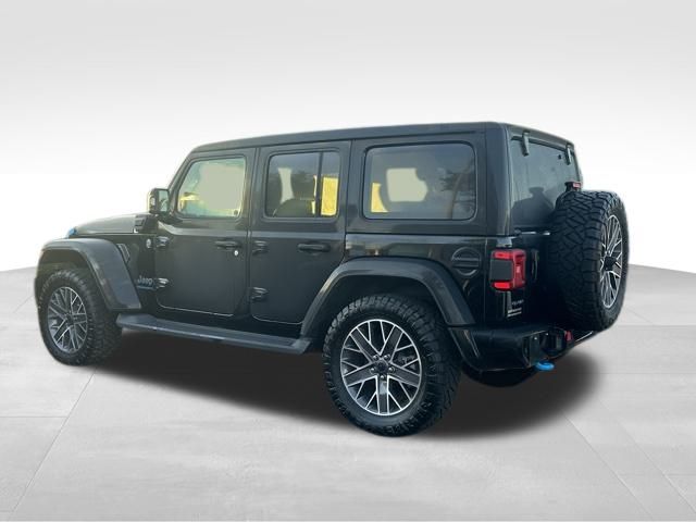 2024 Jeep Wrangler High Altitude 4xe photo 3