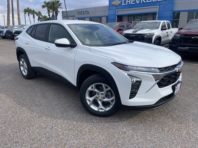 2026 Chevrolet Trax LS's photo