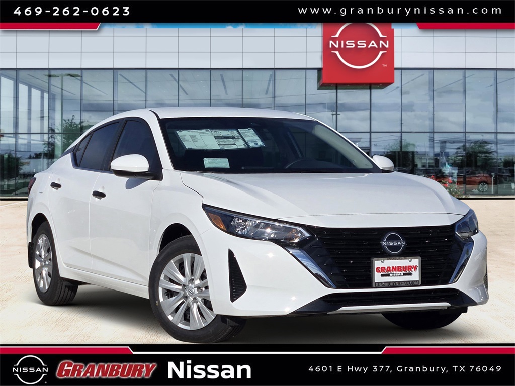 2025 Nissan Sentra S's photo