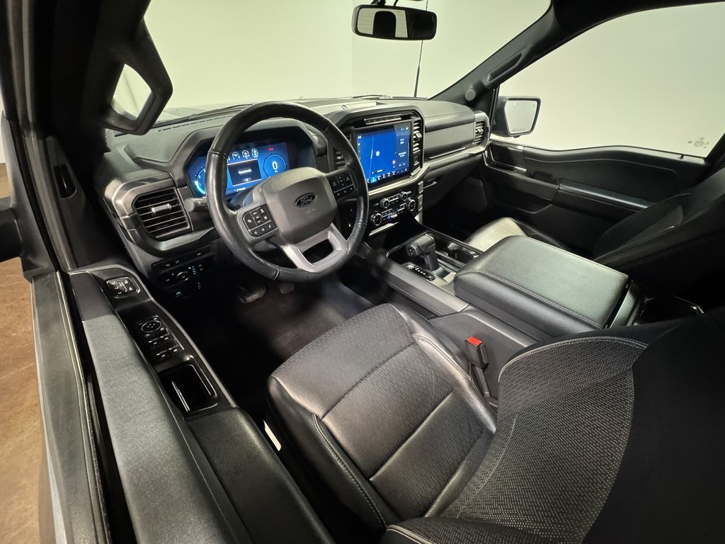 2024 Ford F-150 Lariat photo 2