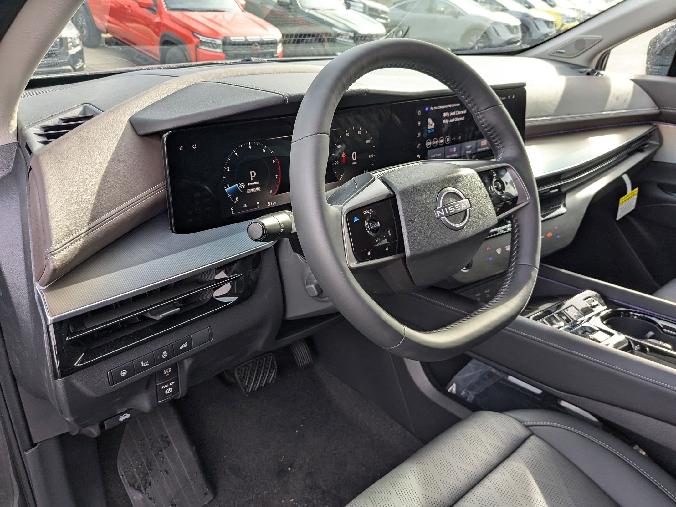 2025 Nissan Murano Platinum photo 9