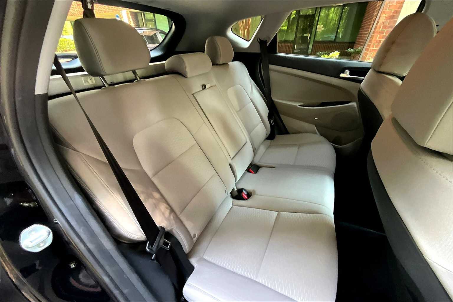 2020 Hyundai Tucson Sport photo 18