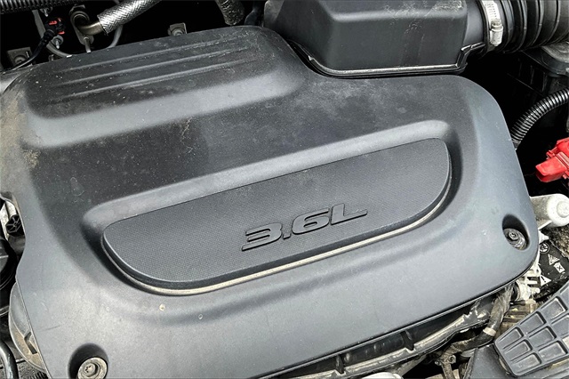 2022 Chrysler Voyager LX photo 32