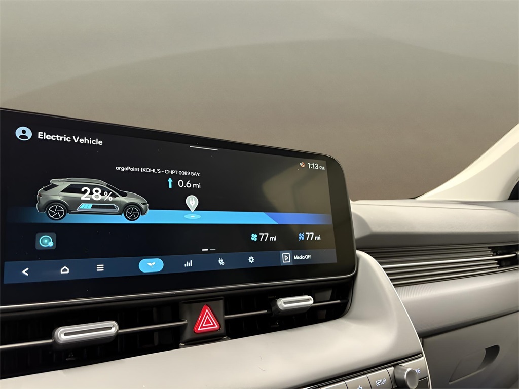 2025 Hyundai Ioniq 5 Limited photo 13