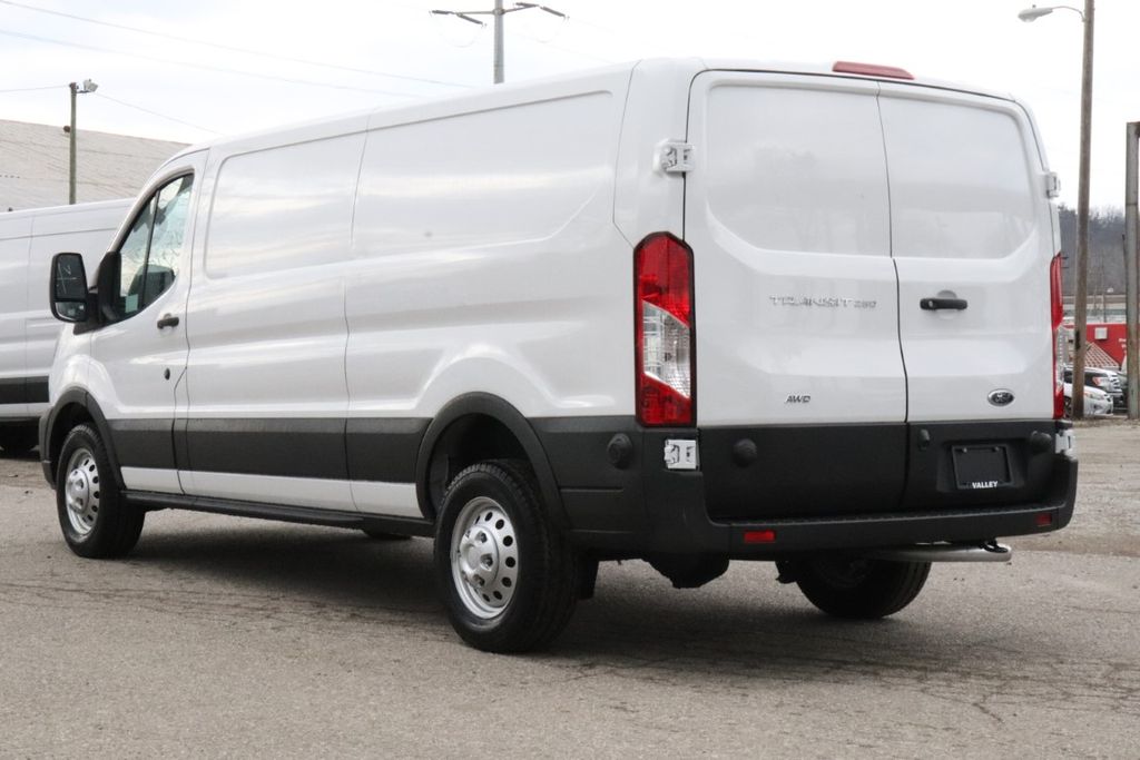 2025 Ford Transit photo 3