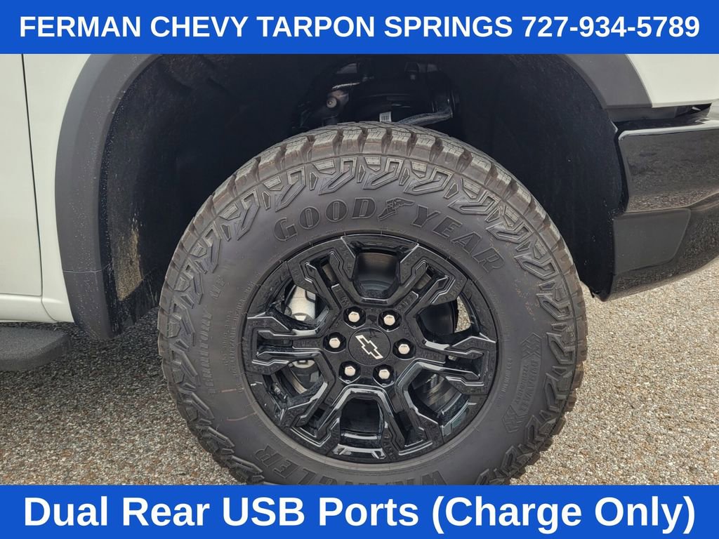 2025 Chevrolet Silverado 1500 ZR2 photo 9