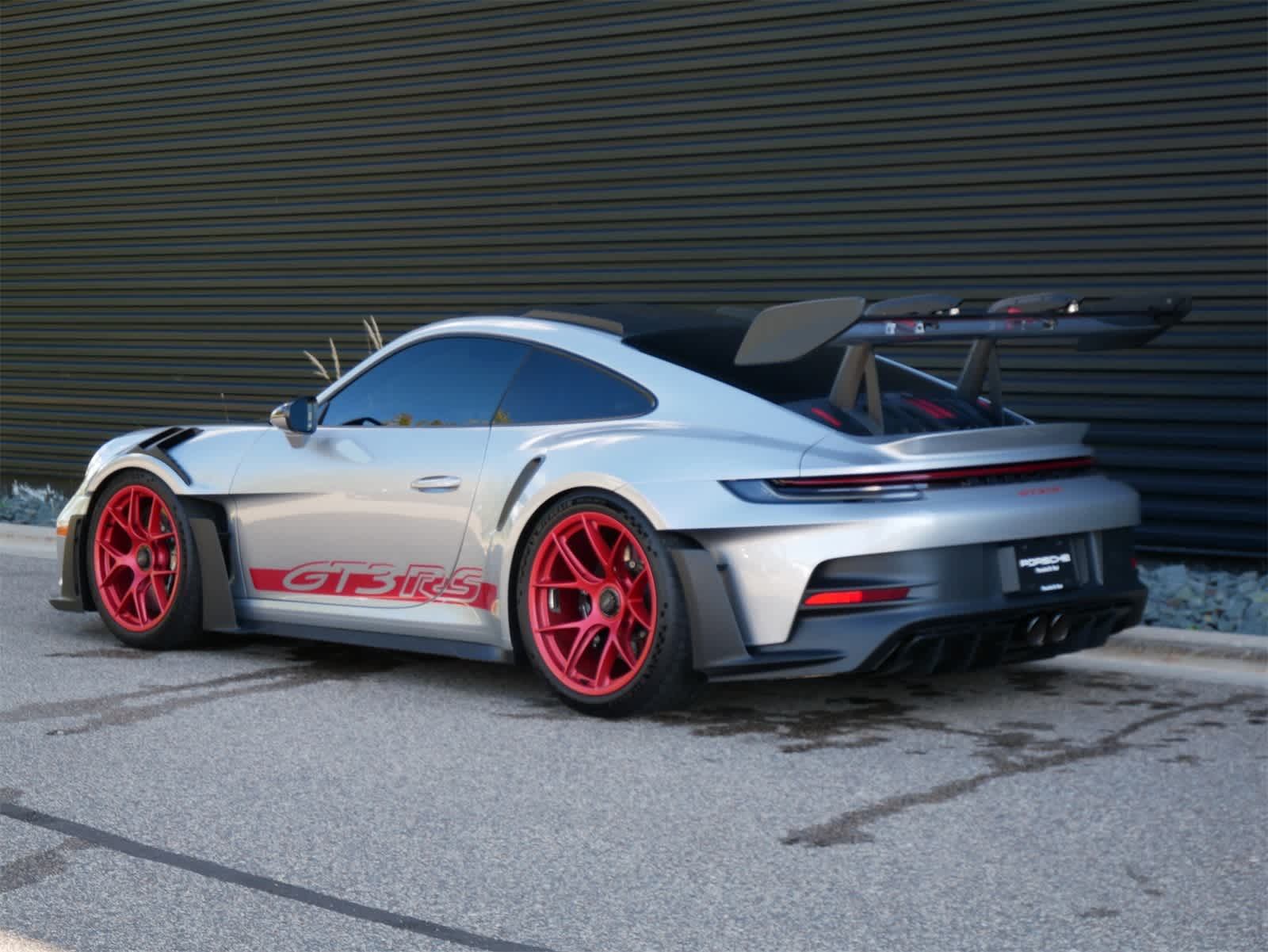2024 Porsche 911 GT3 RS photo 3