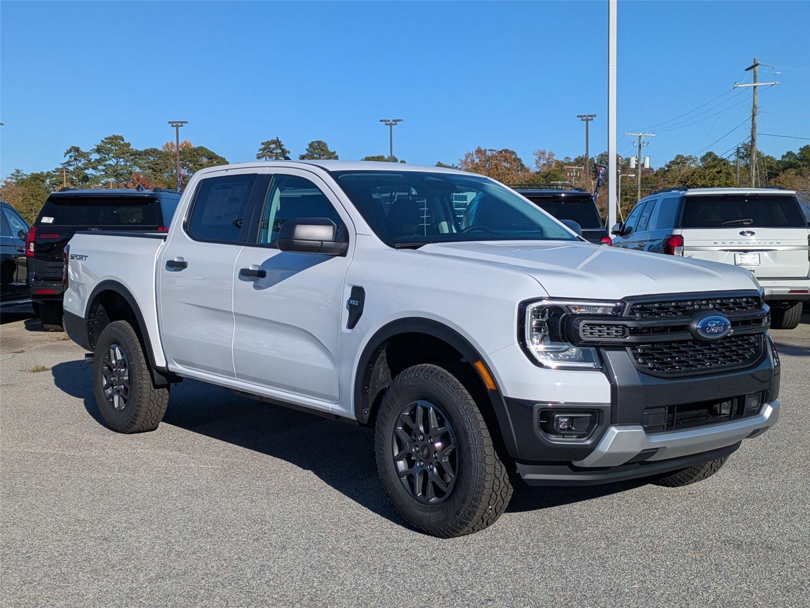 2025 Ford Ranger XLT photo 2