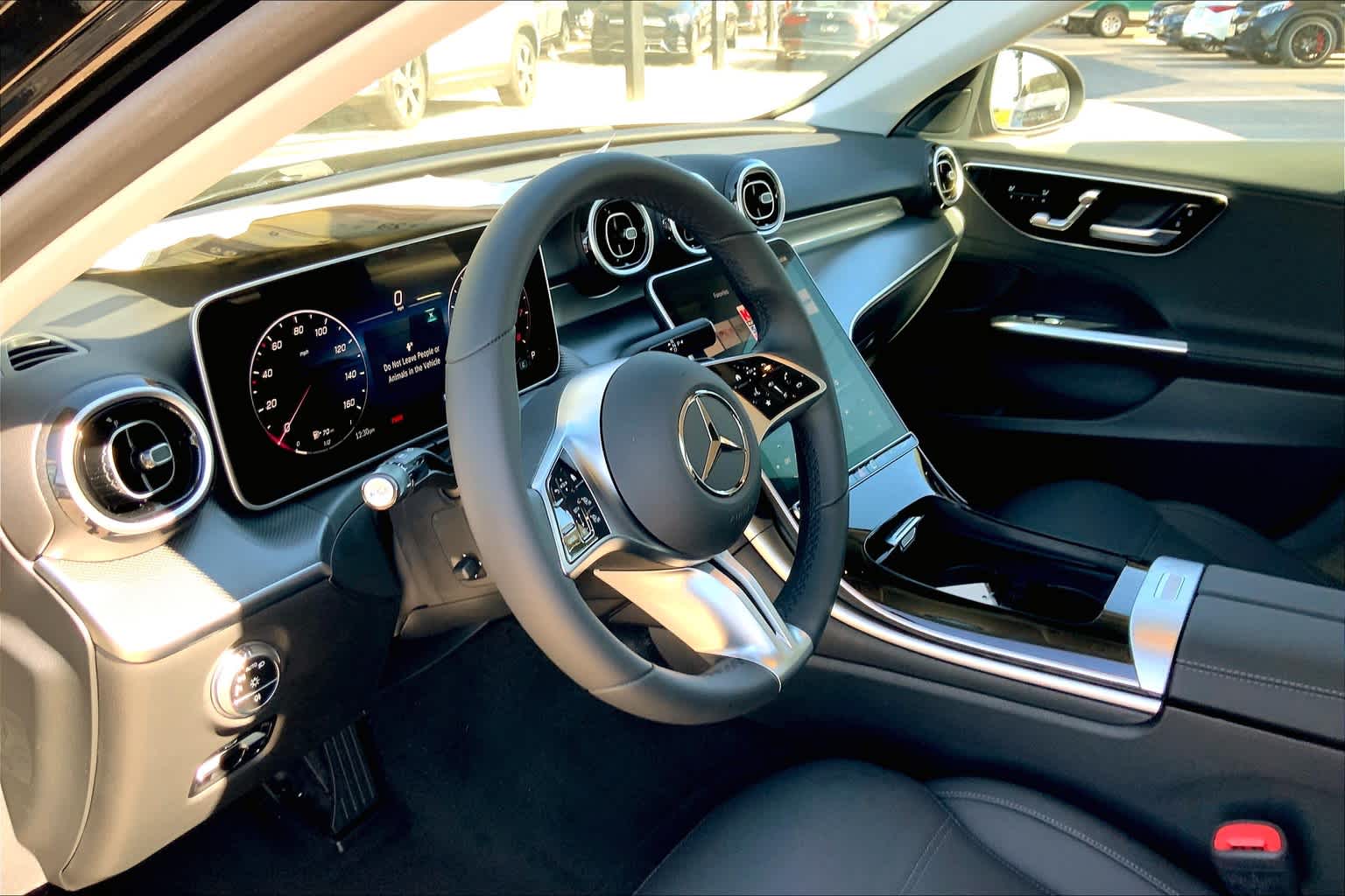2025 Mercedes Benz C 300 photo 9