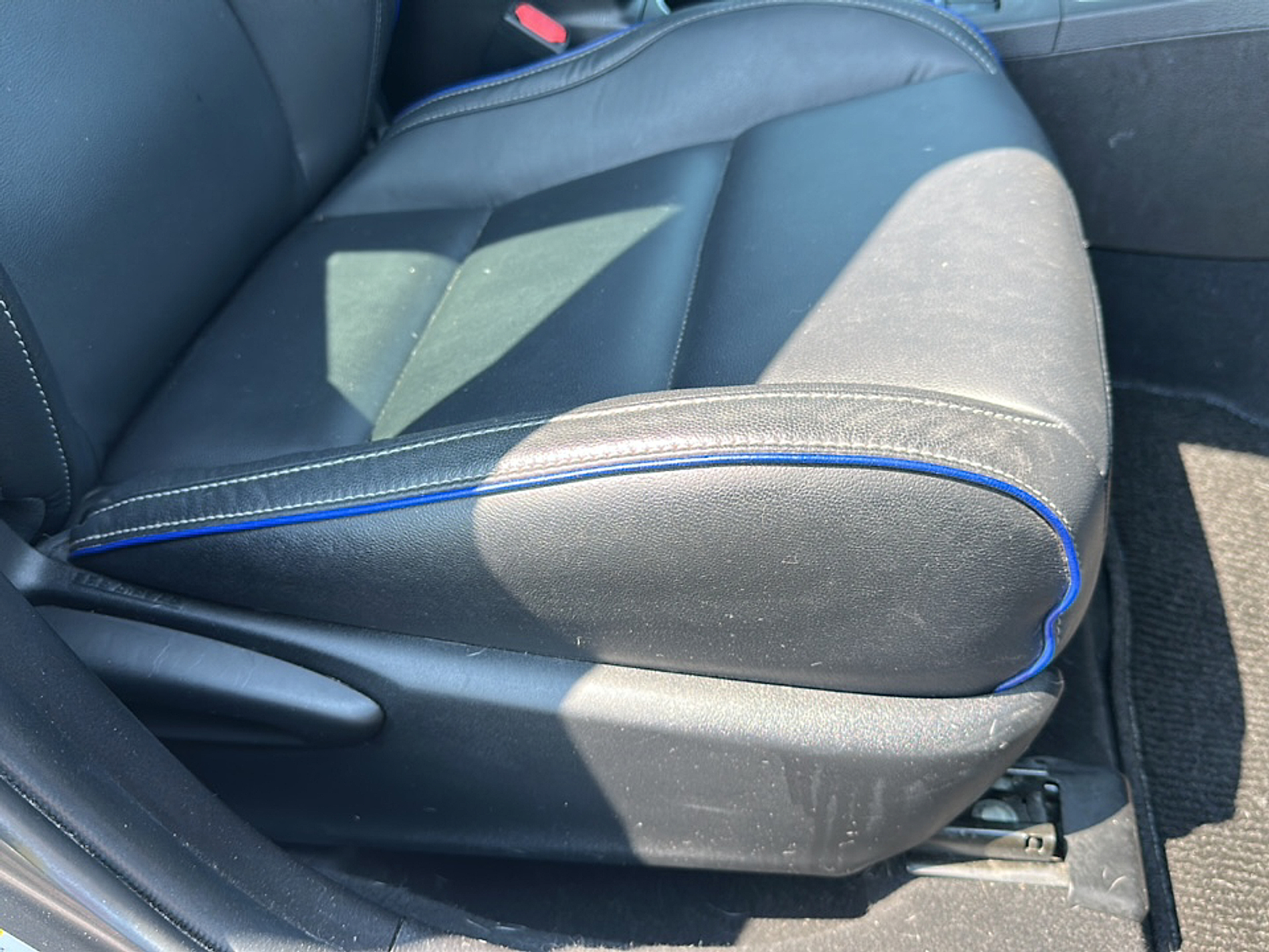 2019 Toyota Corolla XLE photo 8