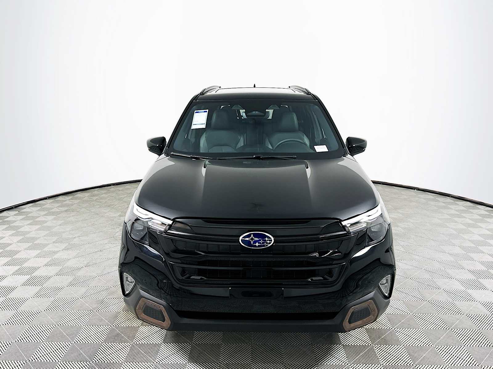 2025 Subaru Forester Sport photo 2