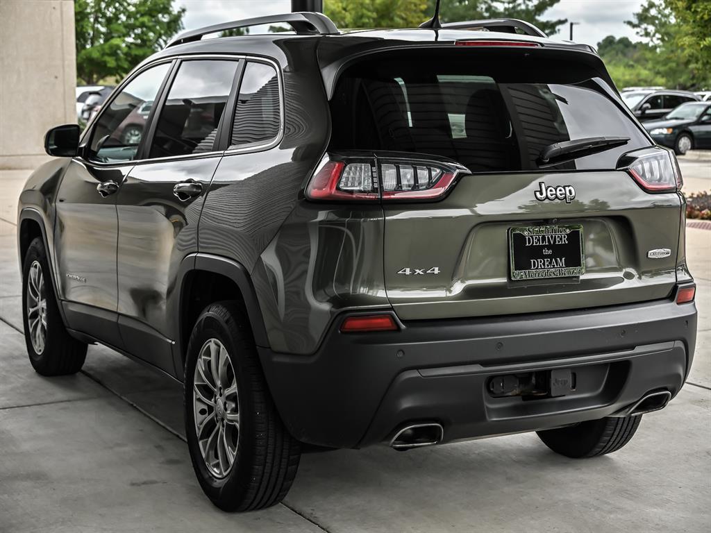 2020 Jeep Cherokee Latitude photo 6
