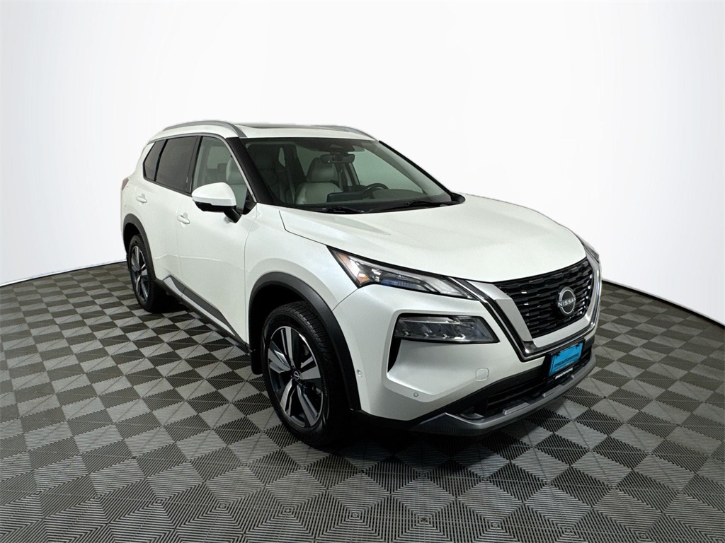 2022 Nissan Rogue AWD SL photo 2