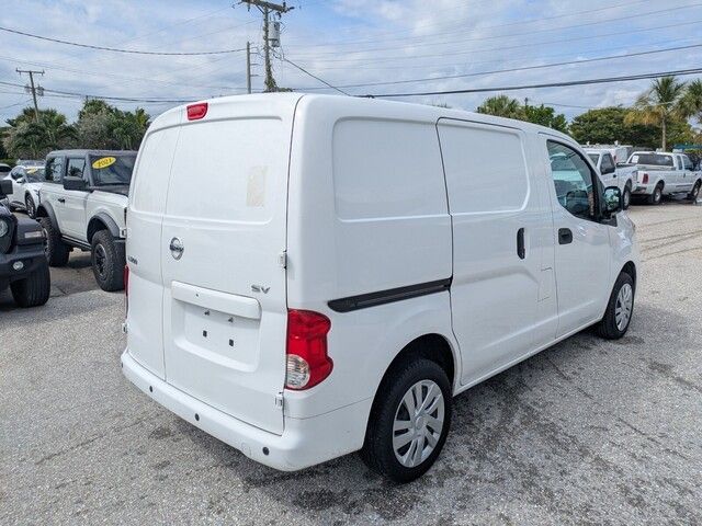 2020 Nissan NV200 SV photo 6