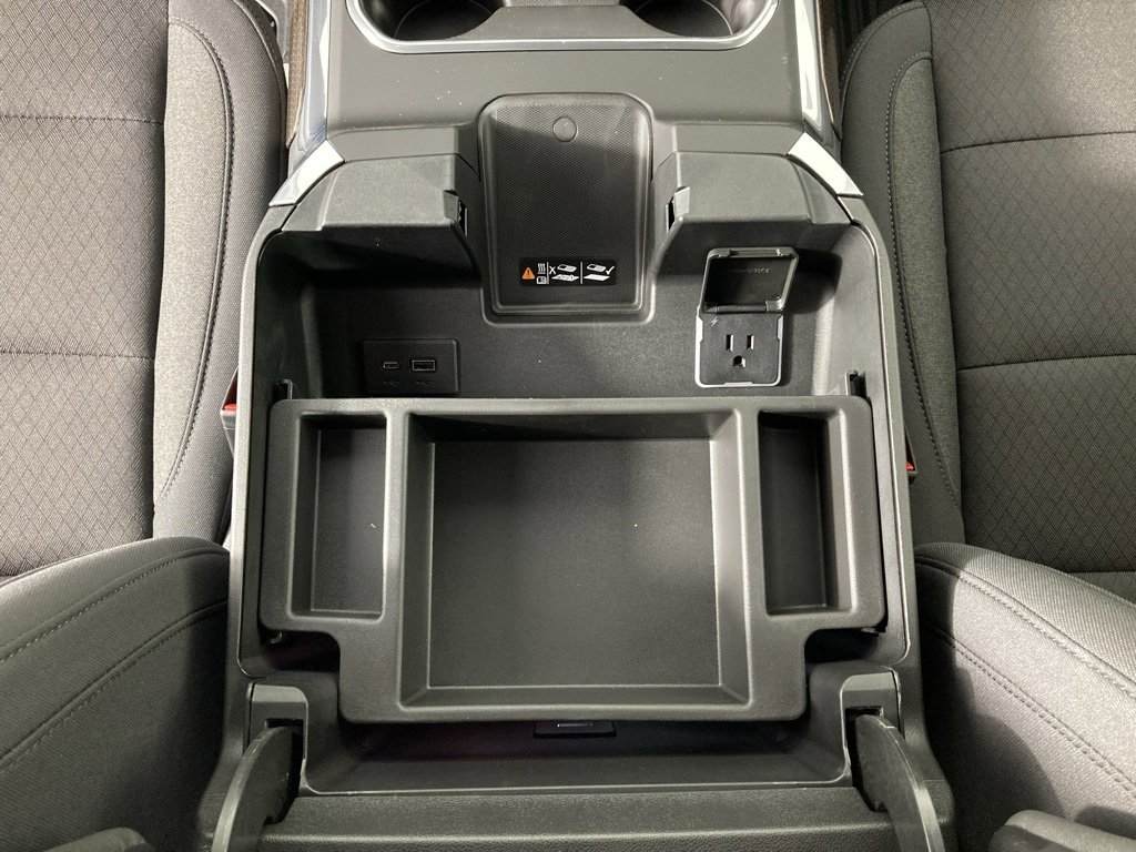 2026 Chevrolet Silverado 2500HD LT photo 9