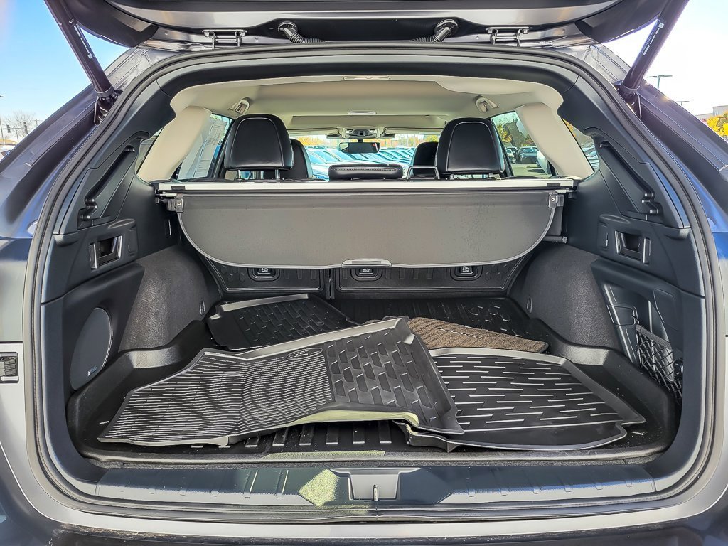2025 SUBARU OUTBACK - Image 18
