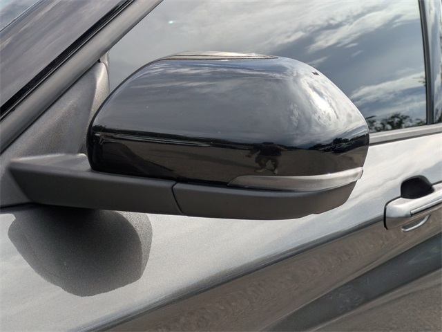 2020 Ford Explorer ST photo 12