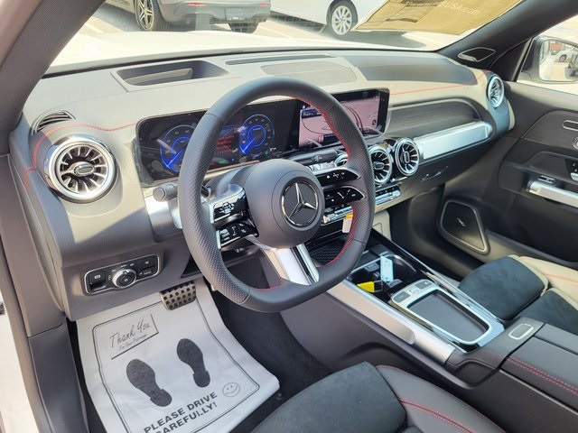 2024 Mercedes Benz EQB photo 11