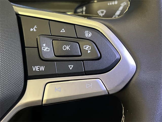 2026 Volkswagen Atlas Cross Sport SE Technology photo 15