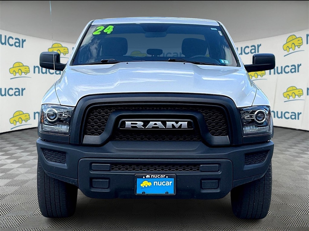 2024 Ram 1500 Classic Warlock photo 2